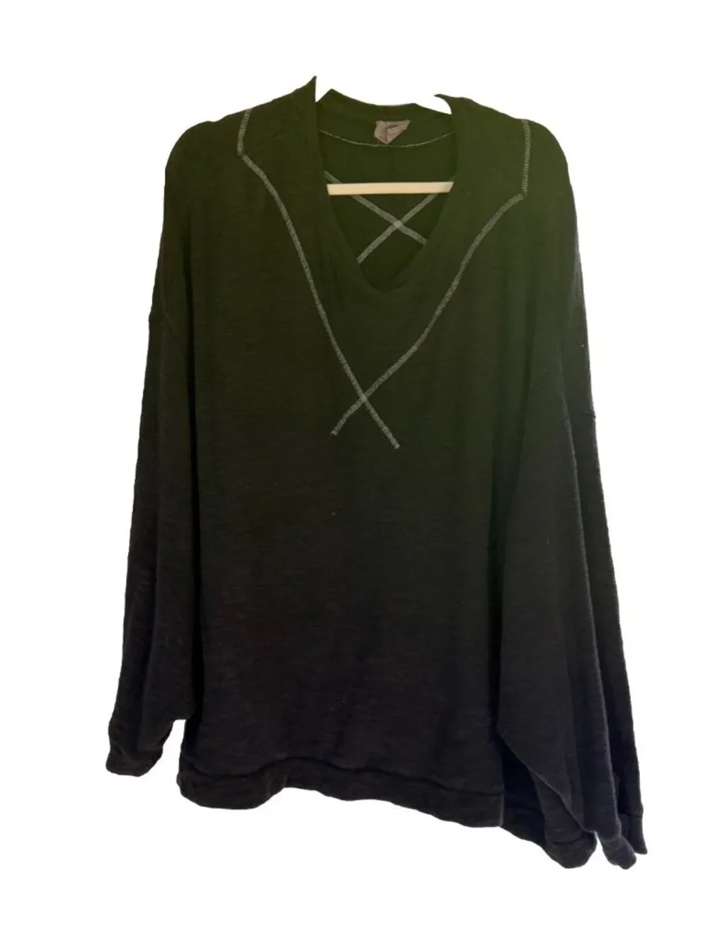 Free People Come Again Oversized Sweatshirt Black Textured Long Sleeve Sz M - Picture 2 of 5